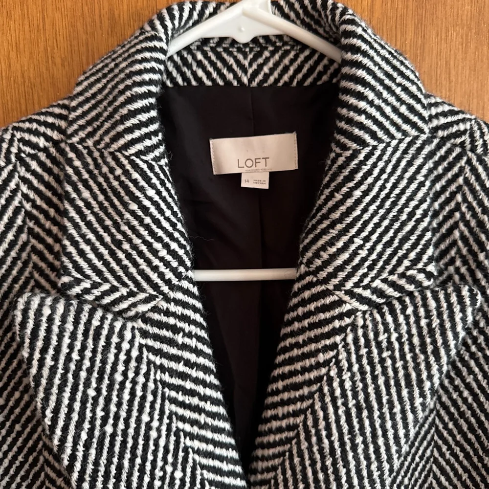Loft wool blend blazer - Picture 2 of 8